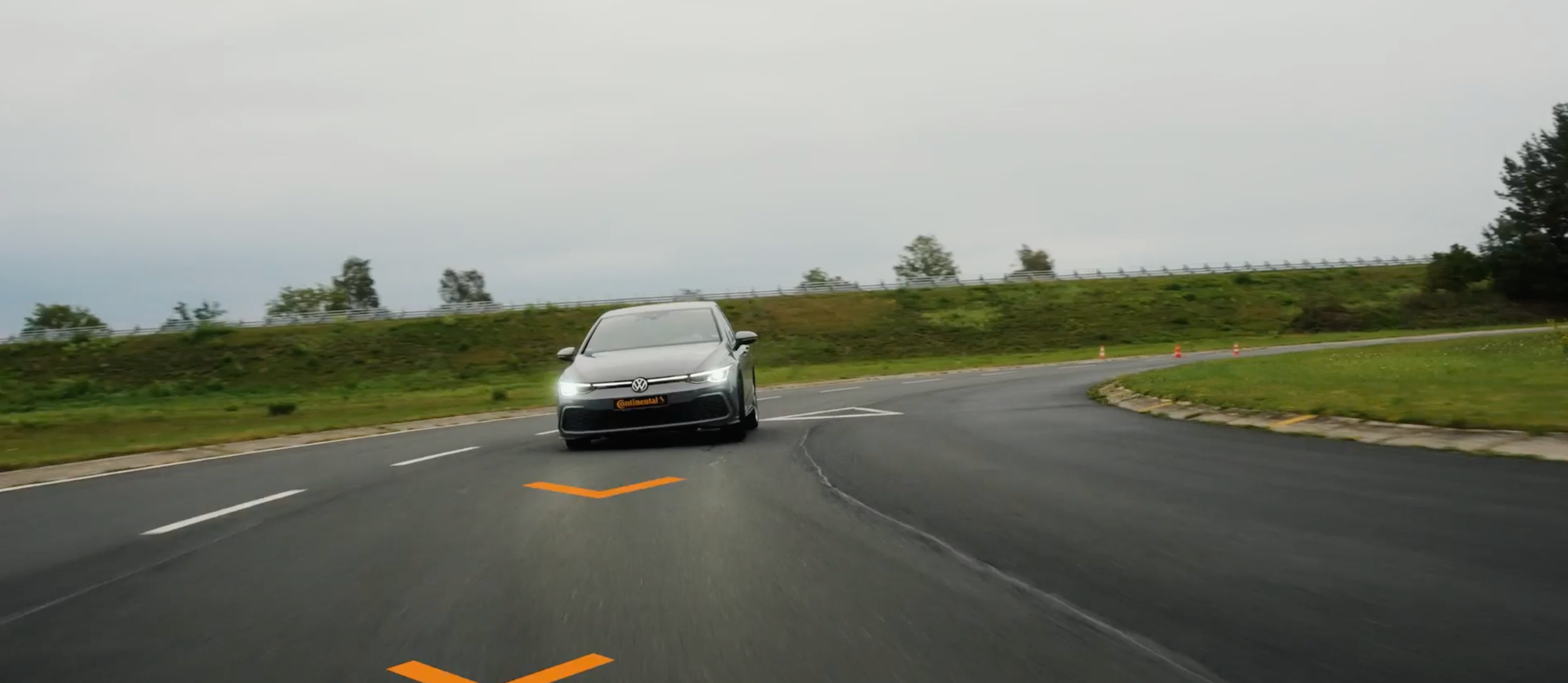 Car on the racetrack