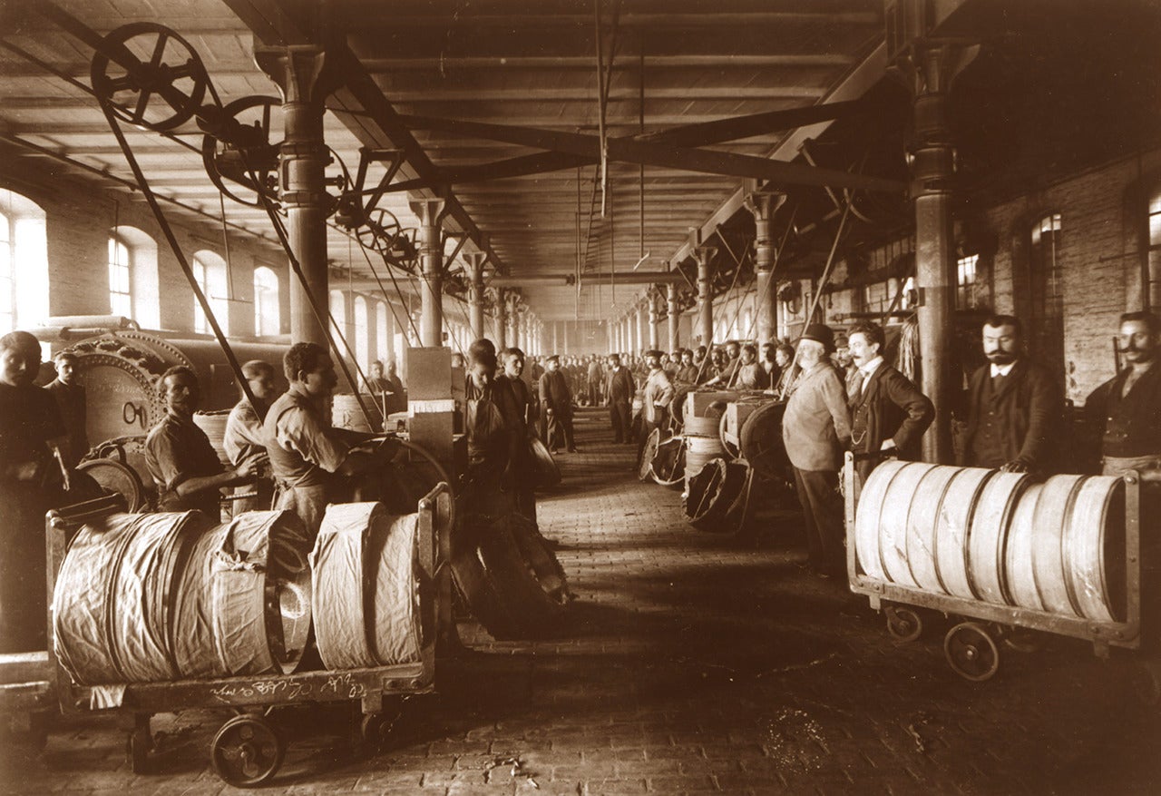 Production in the plant Hanover-Vahrenwald, 1898 Fábrica