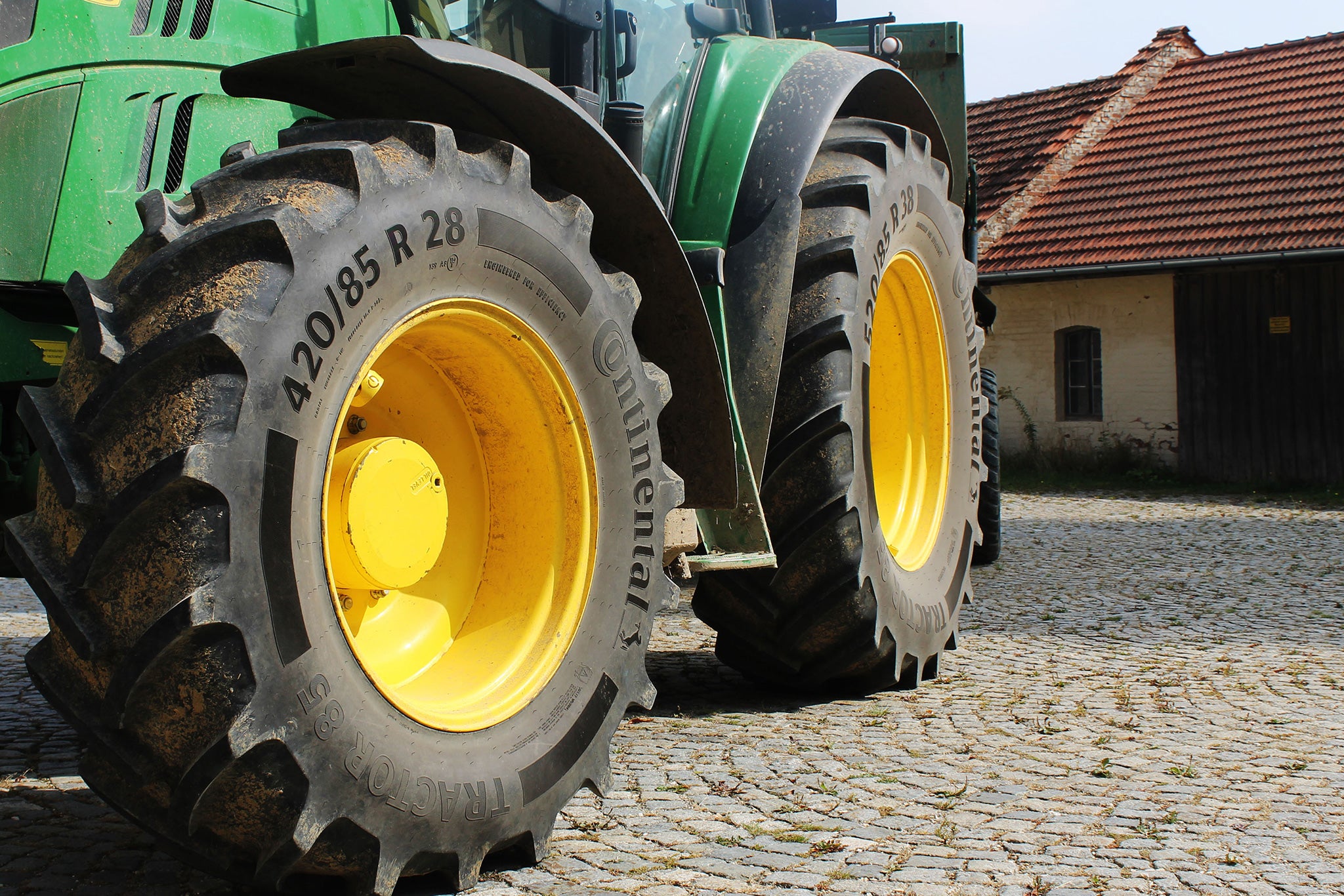 Tractor 85 tire